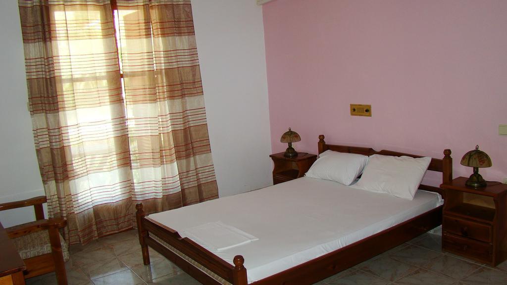 Apartamento Kristi Poros  Habitación foto