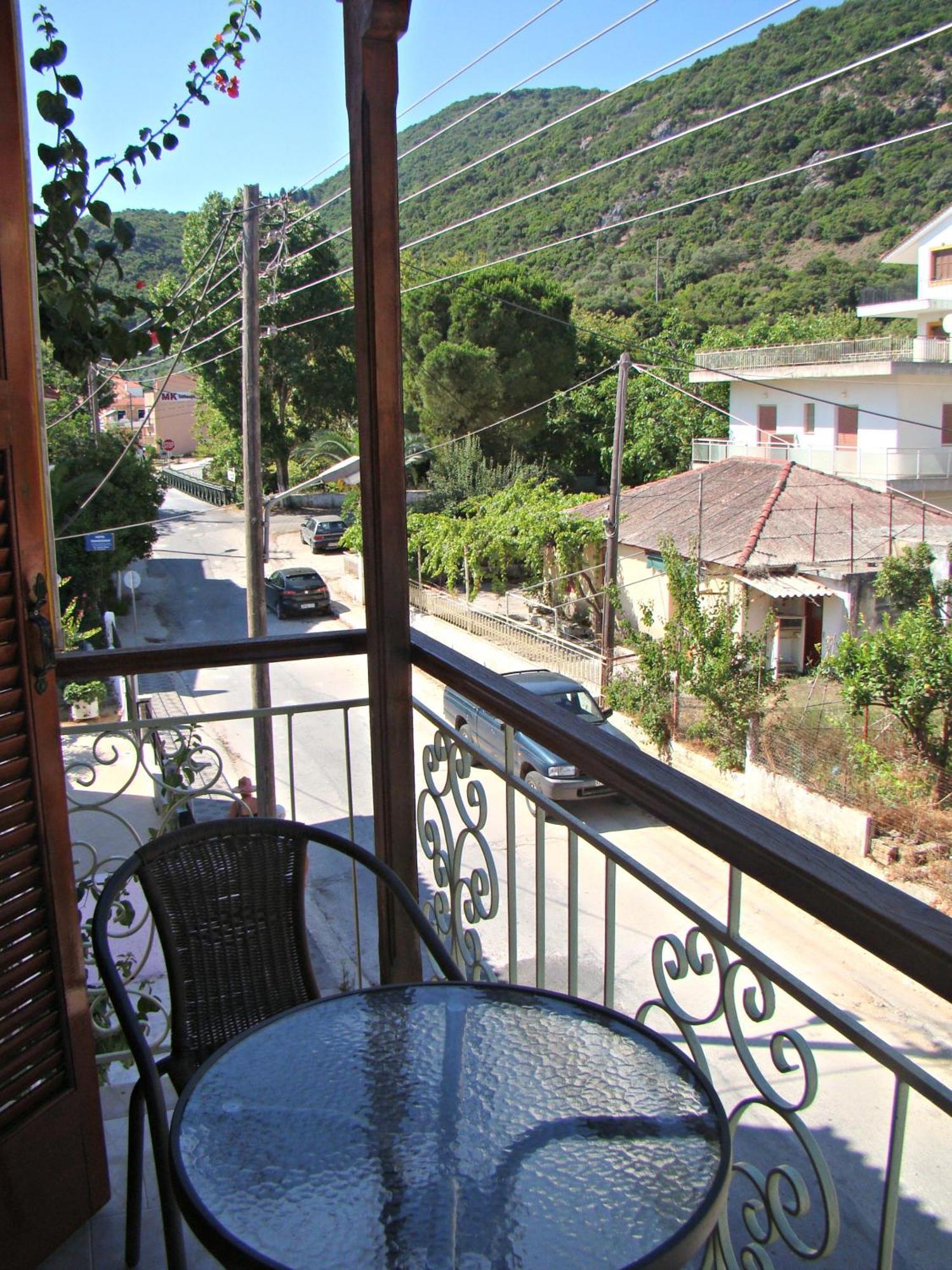 Apartamento Kristi Poros  Habitación foto