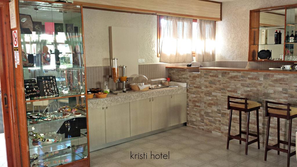 Apartamento Kristi Poros  Exterior foto